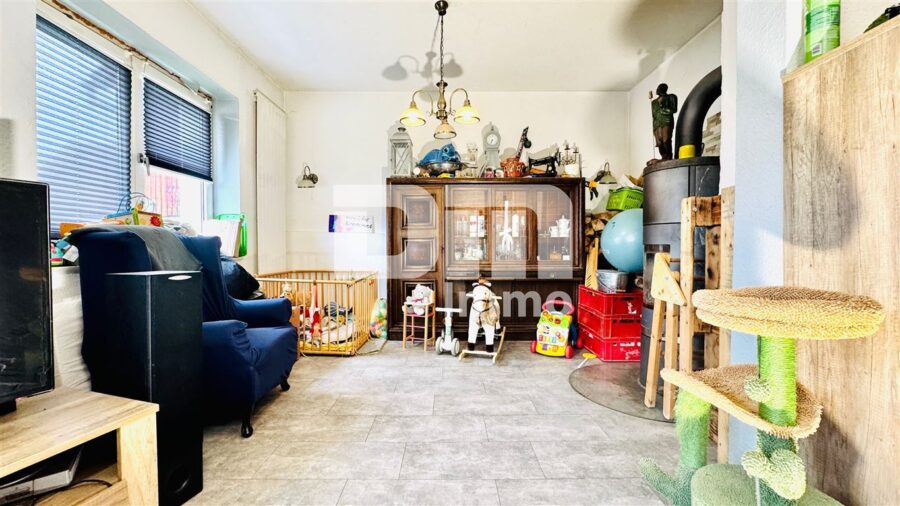 Charmanter Wohntraum mit Tradition und Moderne auf großem Grundstück - EG Wohnzimmer / Esszimmer